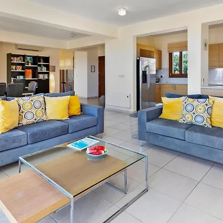 Penthouse Bl11tv - Astraeus Apartament Kuklia